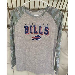 Buffalo Bills Long sleeved Camouflage Tee Girls XL /Womens XS